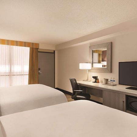 Radisson Hotel Lenexa Overland Park Eksteriør bilde