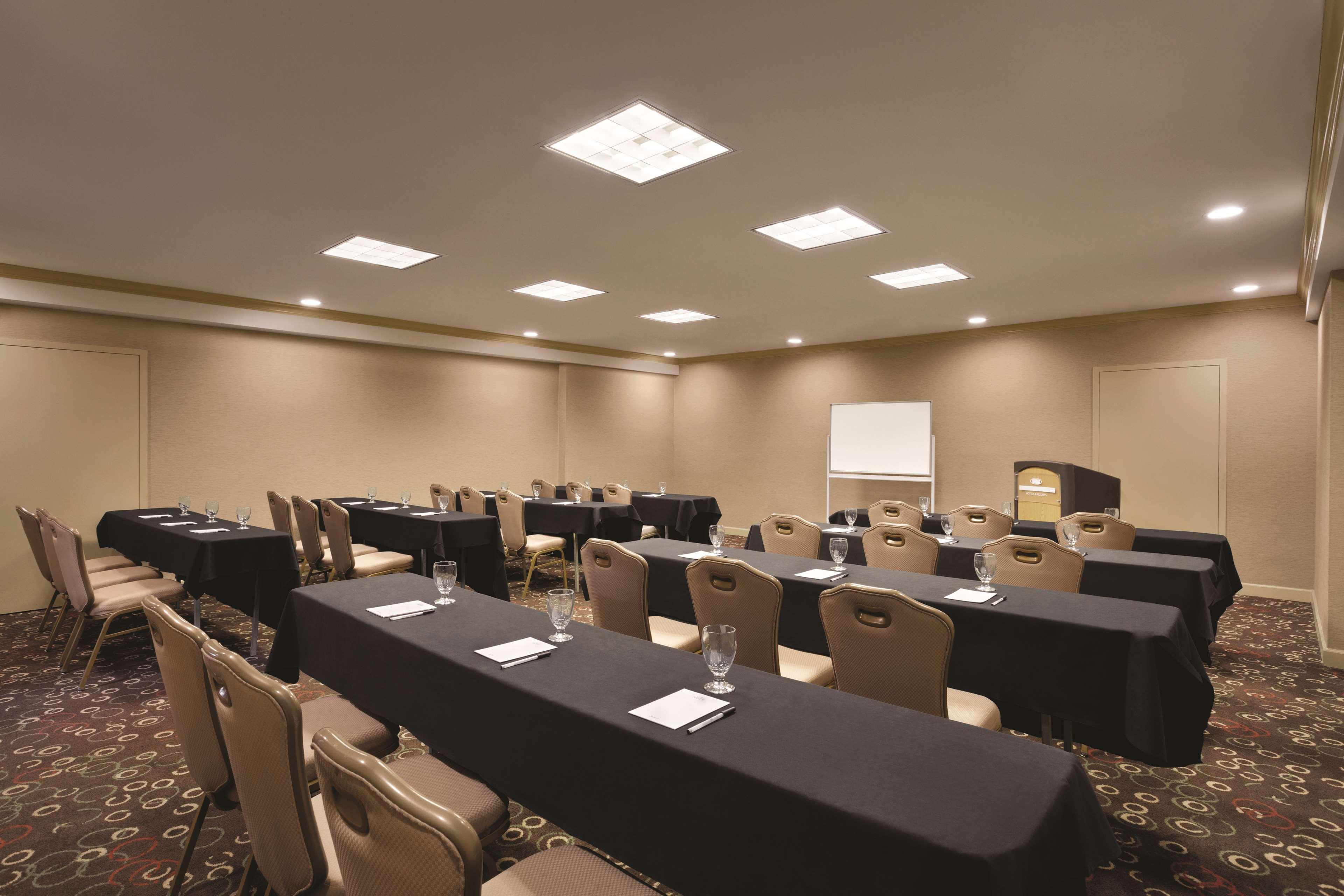 Radisson Hotel Lenexa Overland Park Eksteriør bilde
