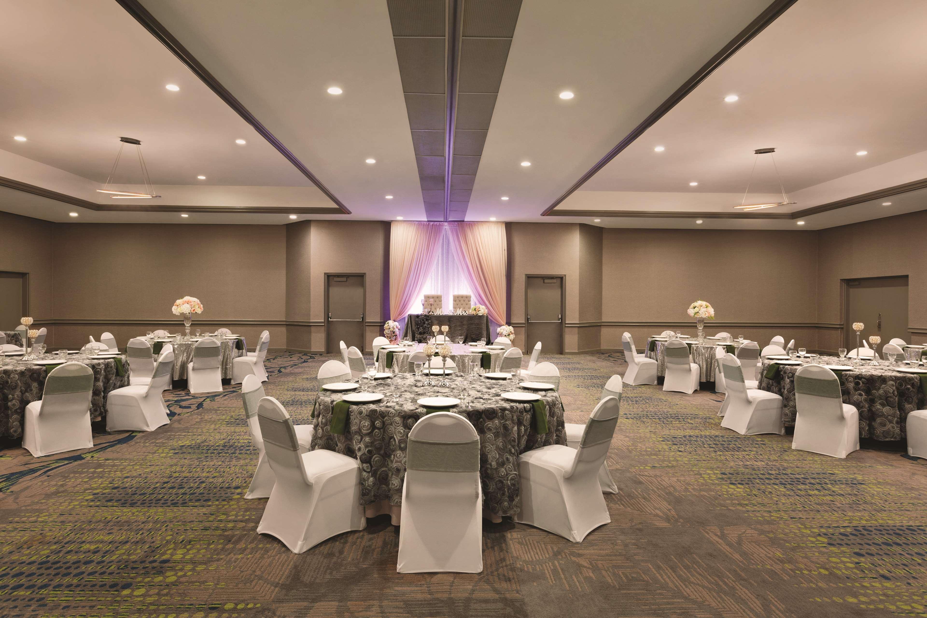 Radisson Hotel Lenexa Overland Park Eksteriør bilde
