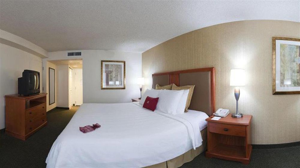 Radisson Hotel Lenexa Overland Park Eksteriør bilde