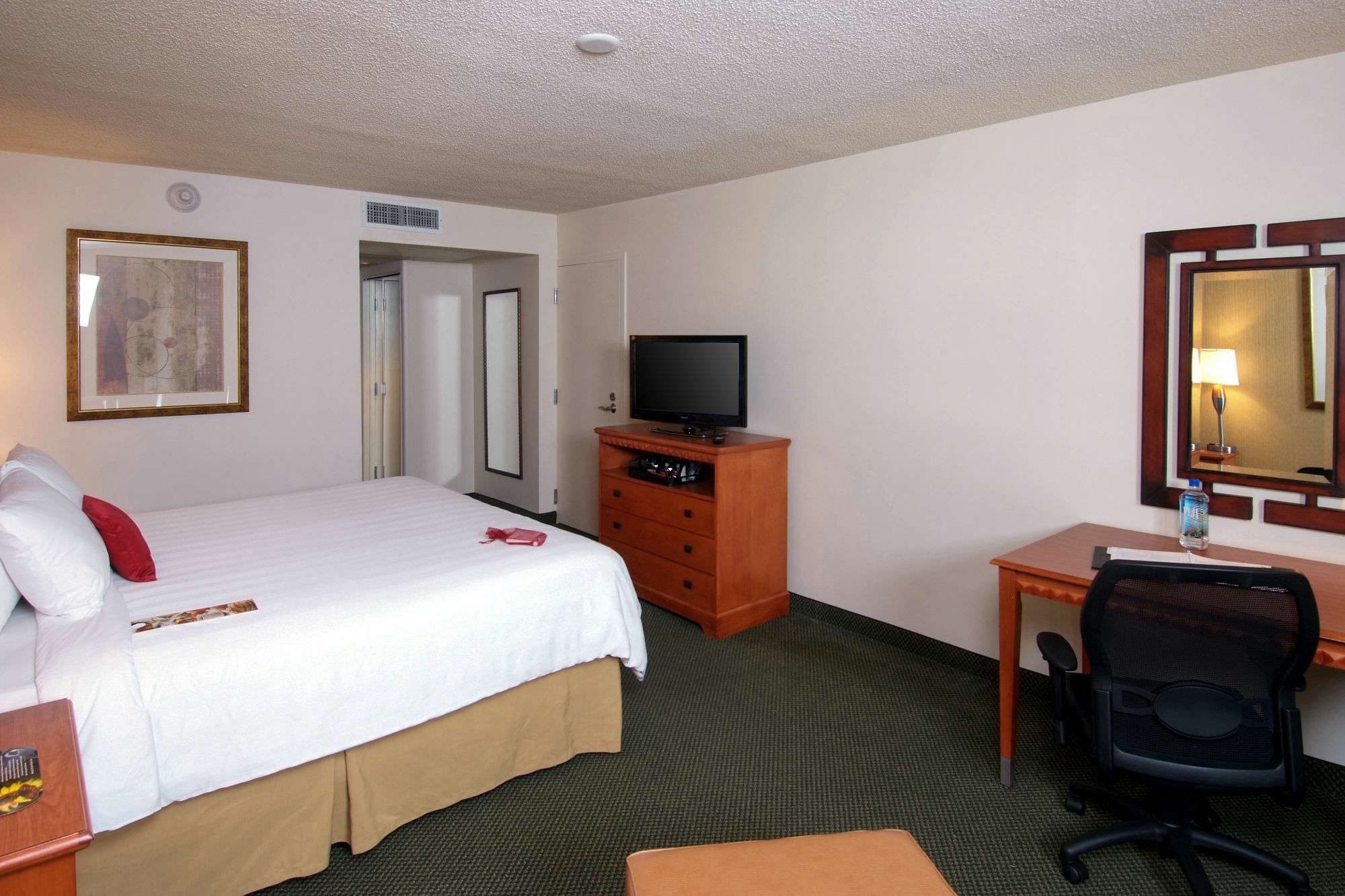 Radisson Hotel Lenexa Overland Park Eksteriør bilde